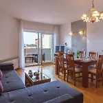 Stunning Apartment In Makarska With Kitchen